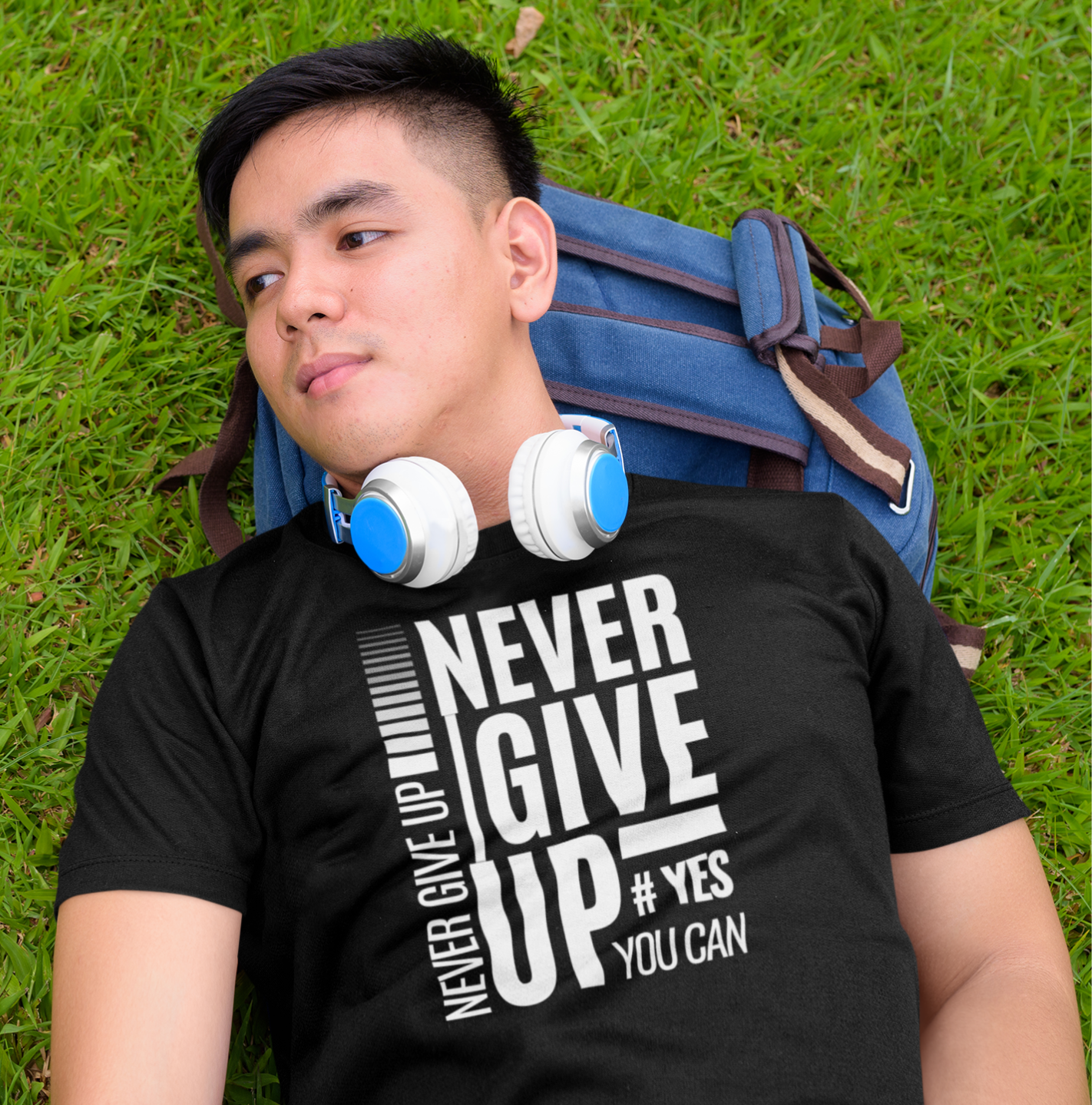 "NEVER GIVE UP" CUSTOM GRAPHIC T-SHIRT