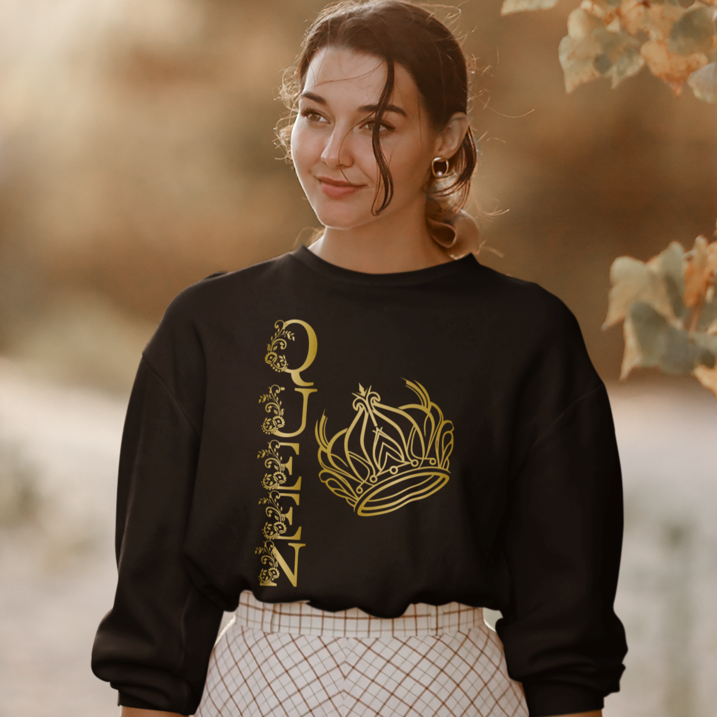 "GOLDEN QUEEN " CUSTOM SIGNATURE DESIGN SWEATSHIRT