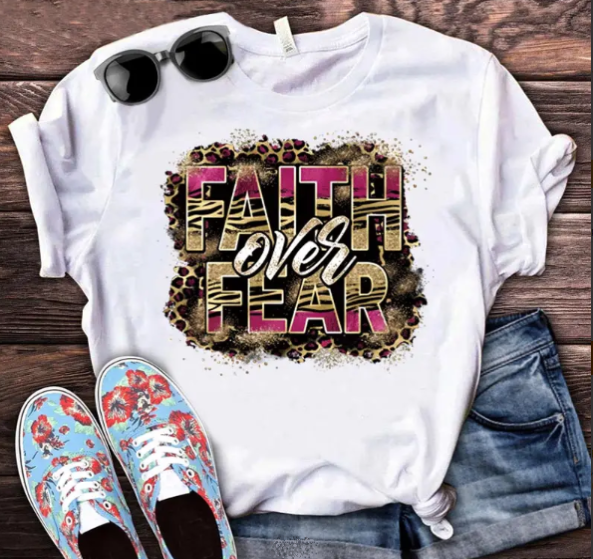 "FAITH OVER FEAR" GRAPHIC PRINT